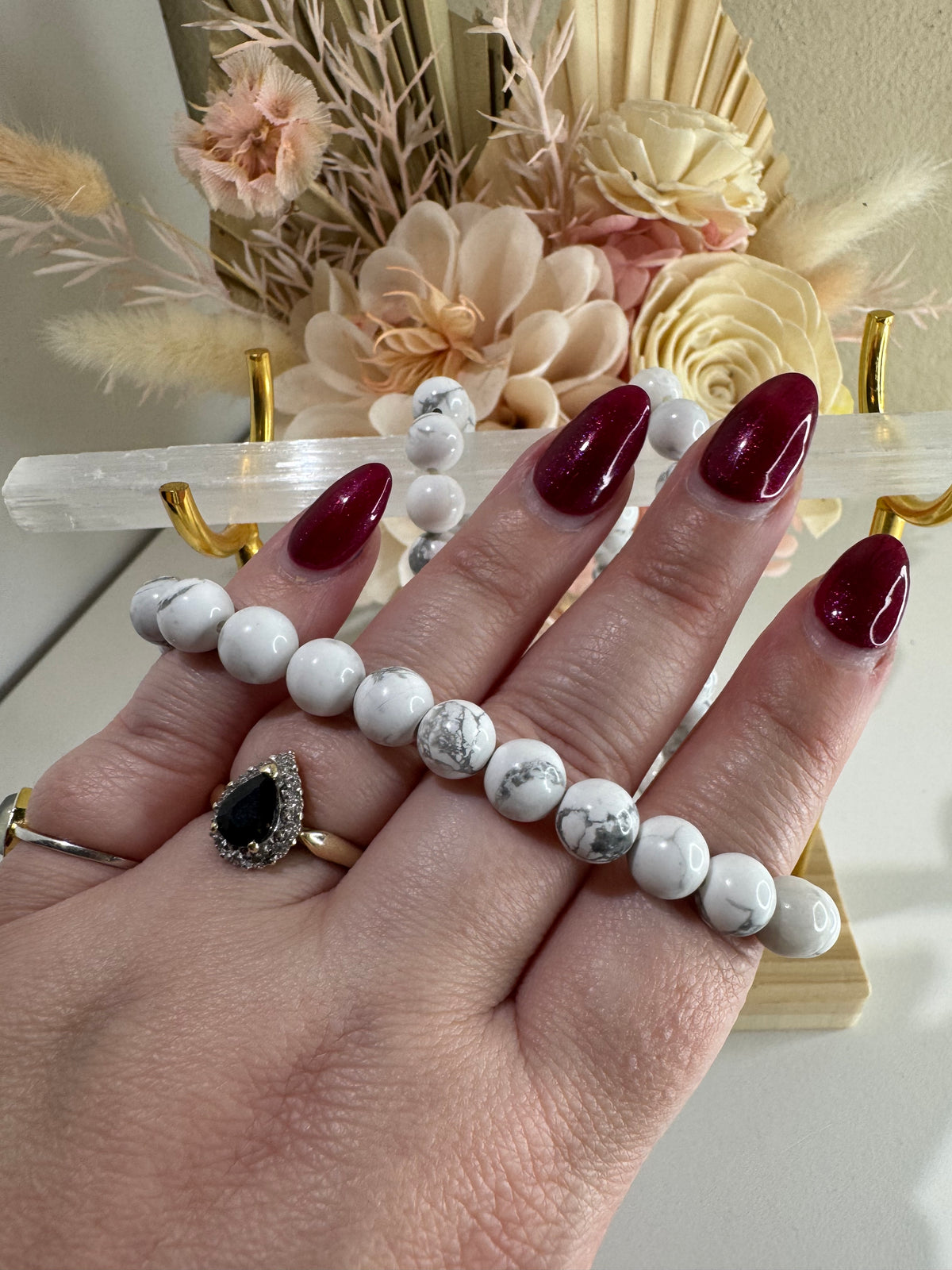 Howlite 8mm Bead Bracelet